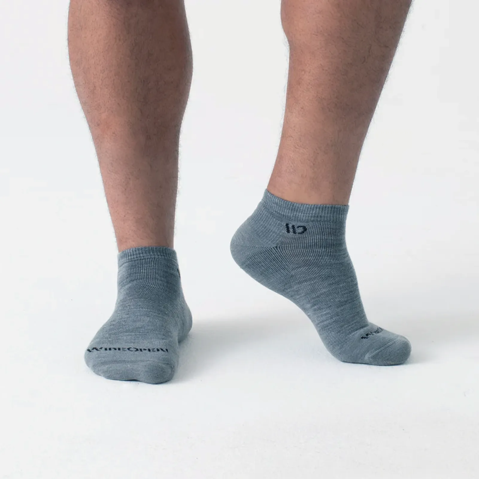 Darn Tough Wide Open Solid Cushioned No Show Sock (Men) - Denim