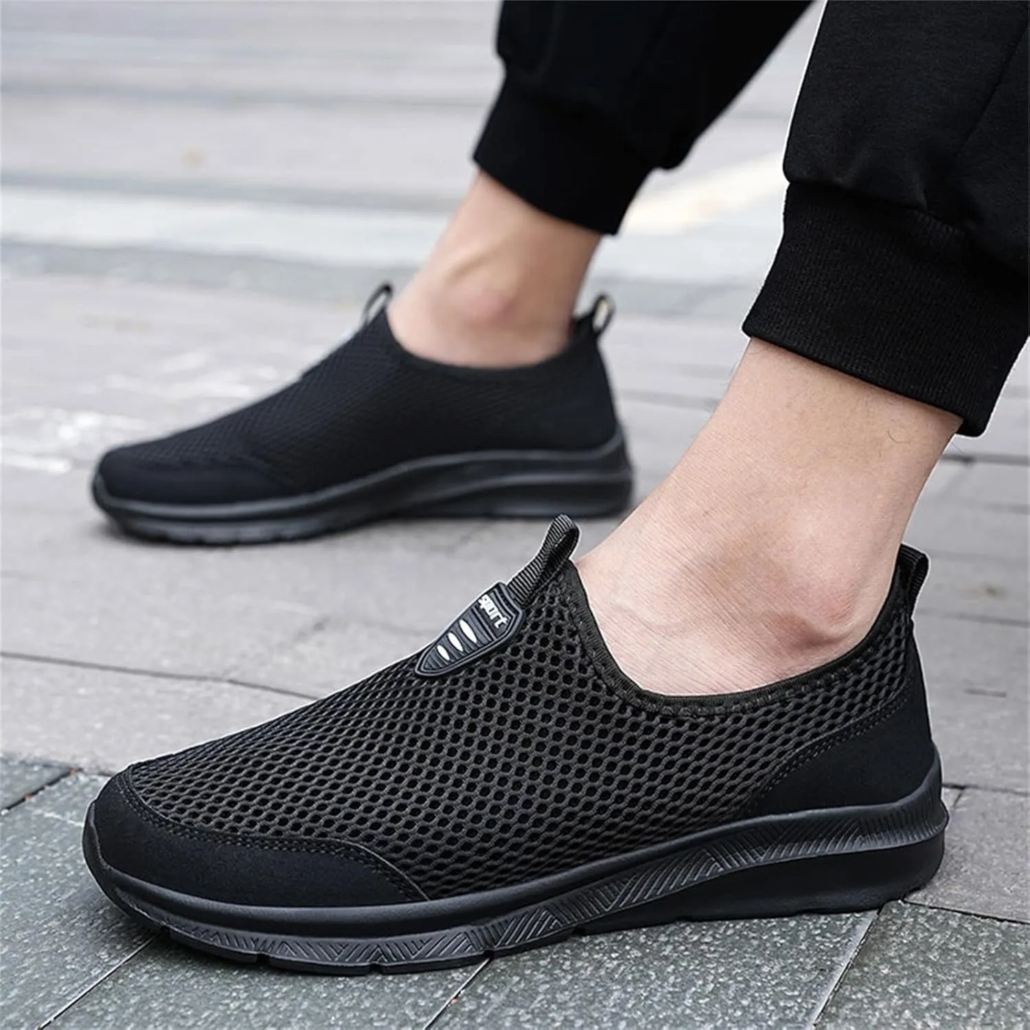 Fashion Summer Shoes Men Ultra Breathable Mesh Slip on Lightweight Casual Flat Non Slip Shoes Sneaker for Men Daily Work Outdoor Indoor Workout with Arch Support
