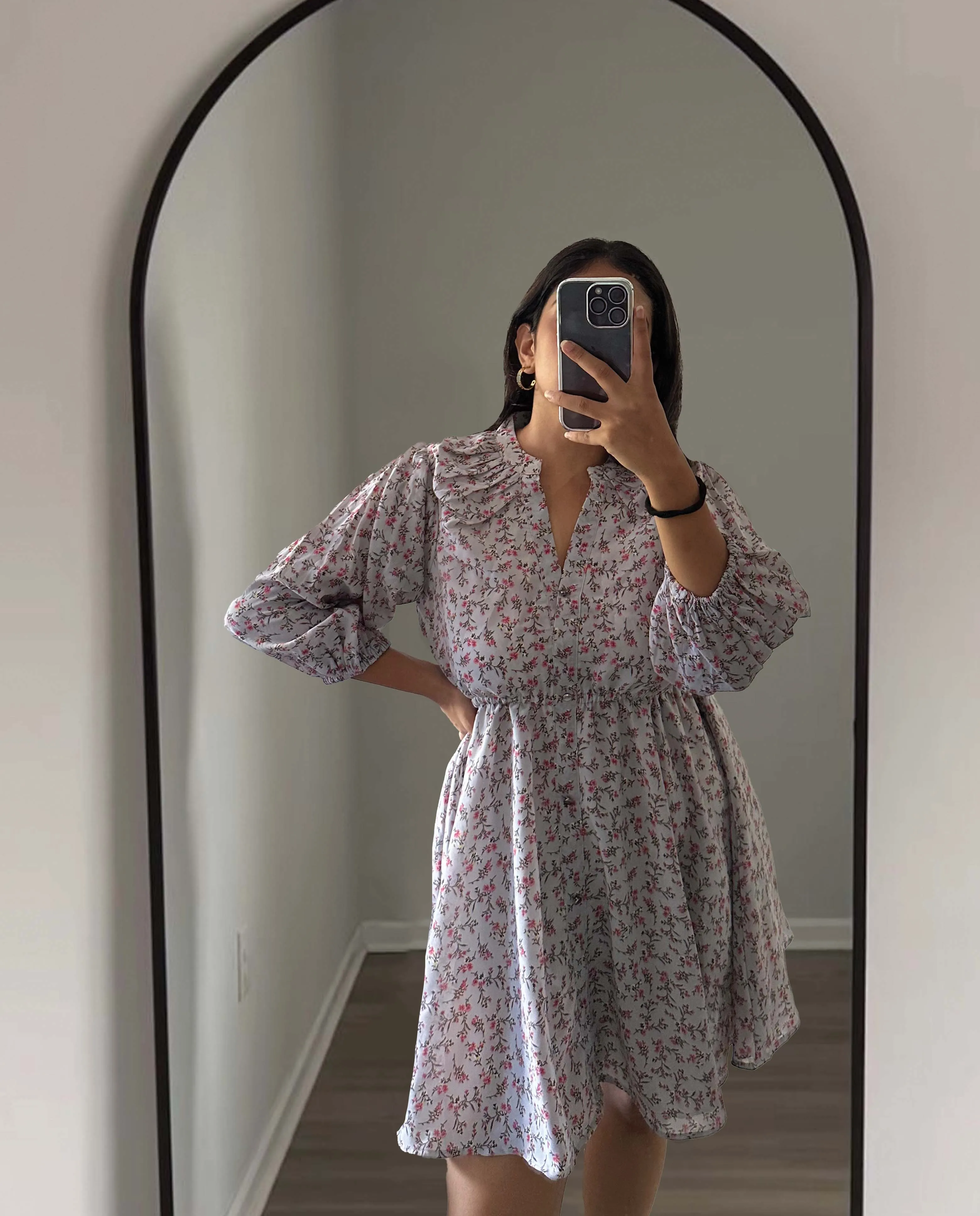 GREY FLORAL SHORT DRESS