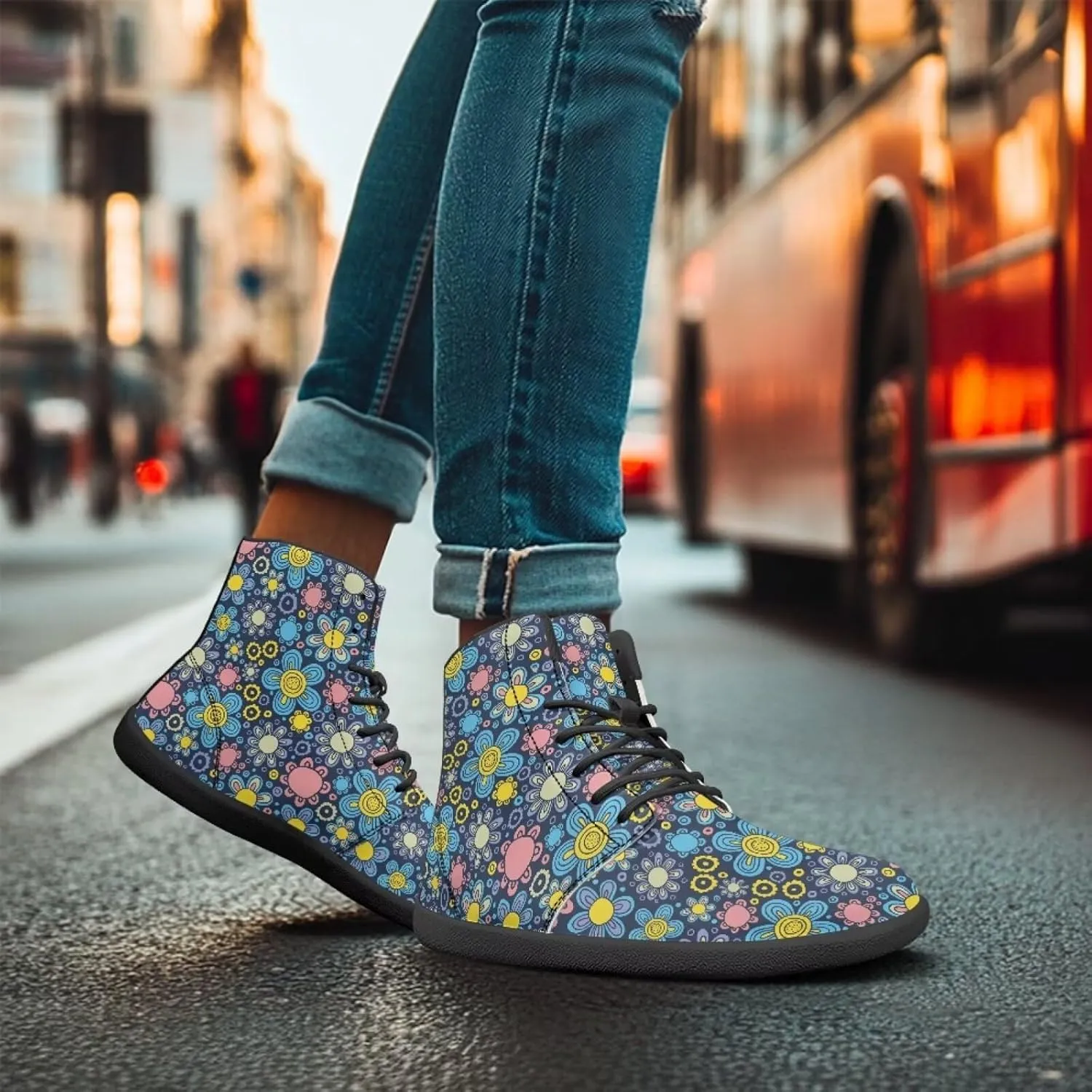 High Top Flower Pattern Zero-Drop Barefoot Shoes for Men Women Lightweight Minimalist Shoes for Running and Hiking Activities