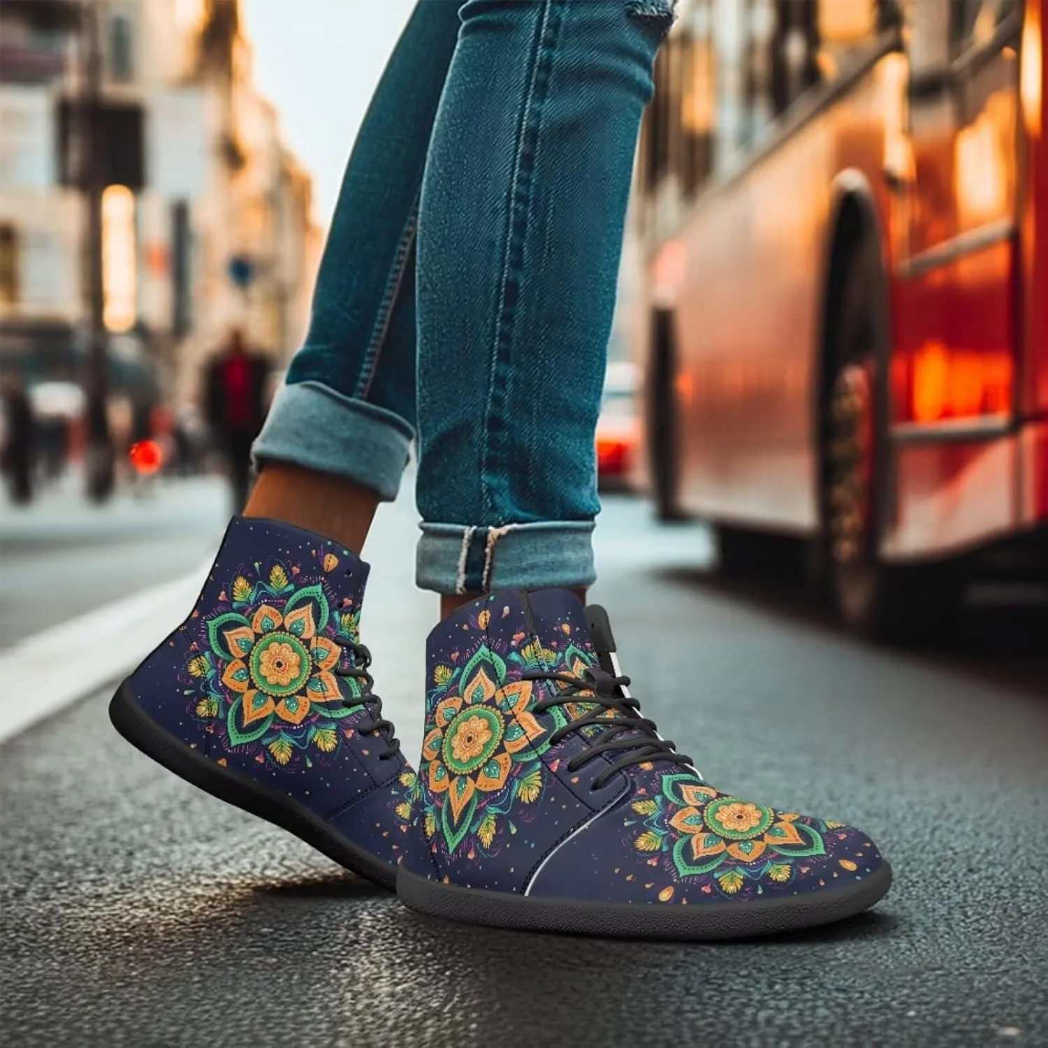 High Top Flower Pattern Zero-Drop Barefoot Shoes for Men Women Lightweight Minimalist Shoes for Running and Hiking Activities