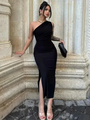 Judea - Refined Bodycon Dress