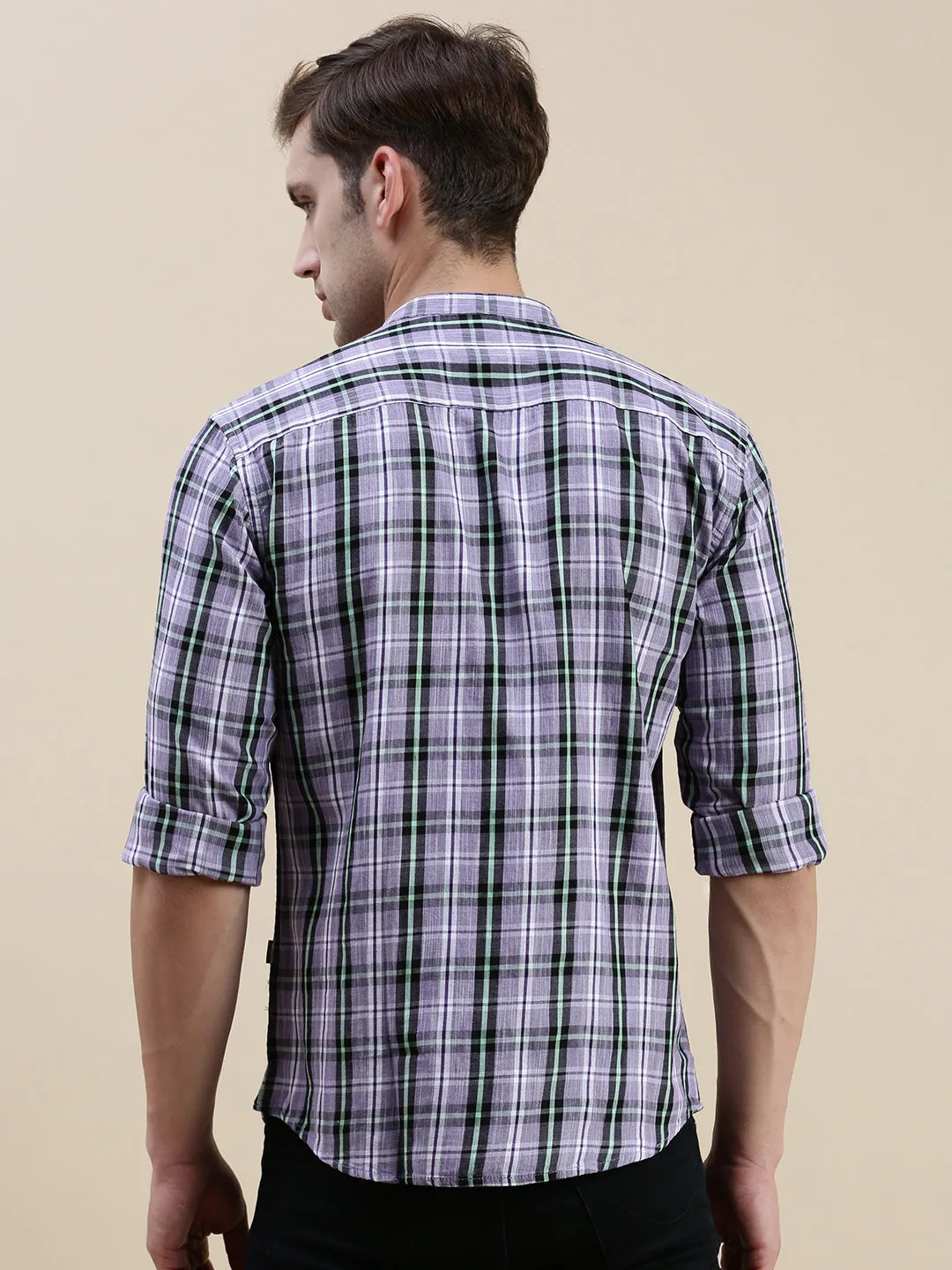 Men Lavender Standard Slim Fit Tartan Checks Mandarin Collar Cotton Casual Shirt