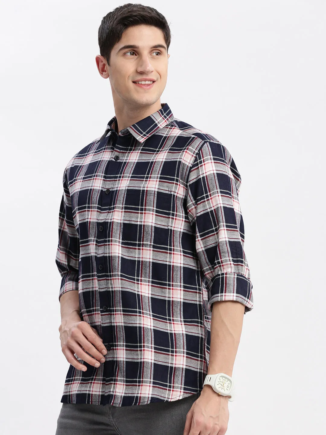Men Navy Blue Standard Slim Fit Tartan Checks Opaque Cotton Casual Shirt