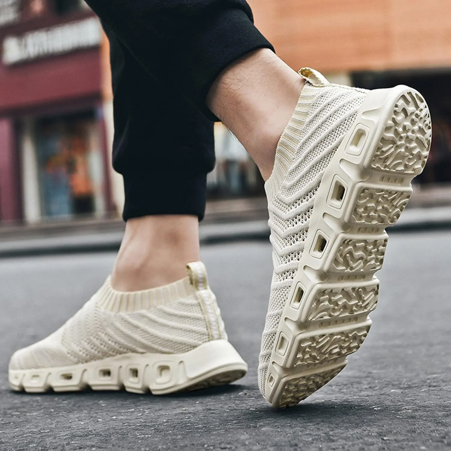 Men's Running Shoes Ultra Lightweight Breathable Slip on Cushion Walking Shoes Non Slip Athletic Fashion Sneakers Quick Drying Mesh Workout Casual Sports Sneakers for Daily Work Men