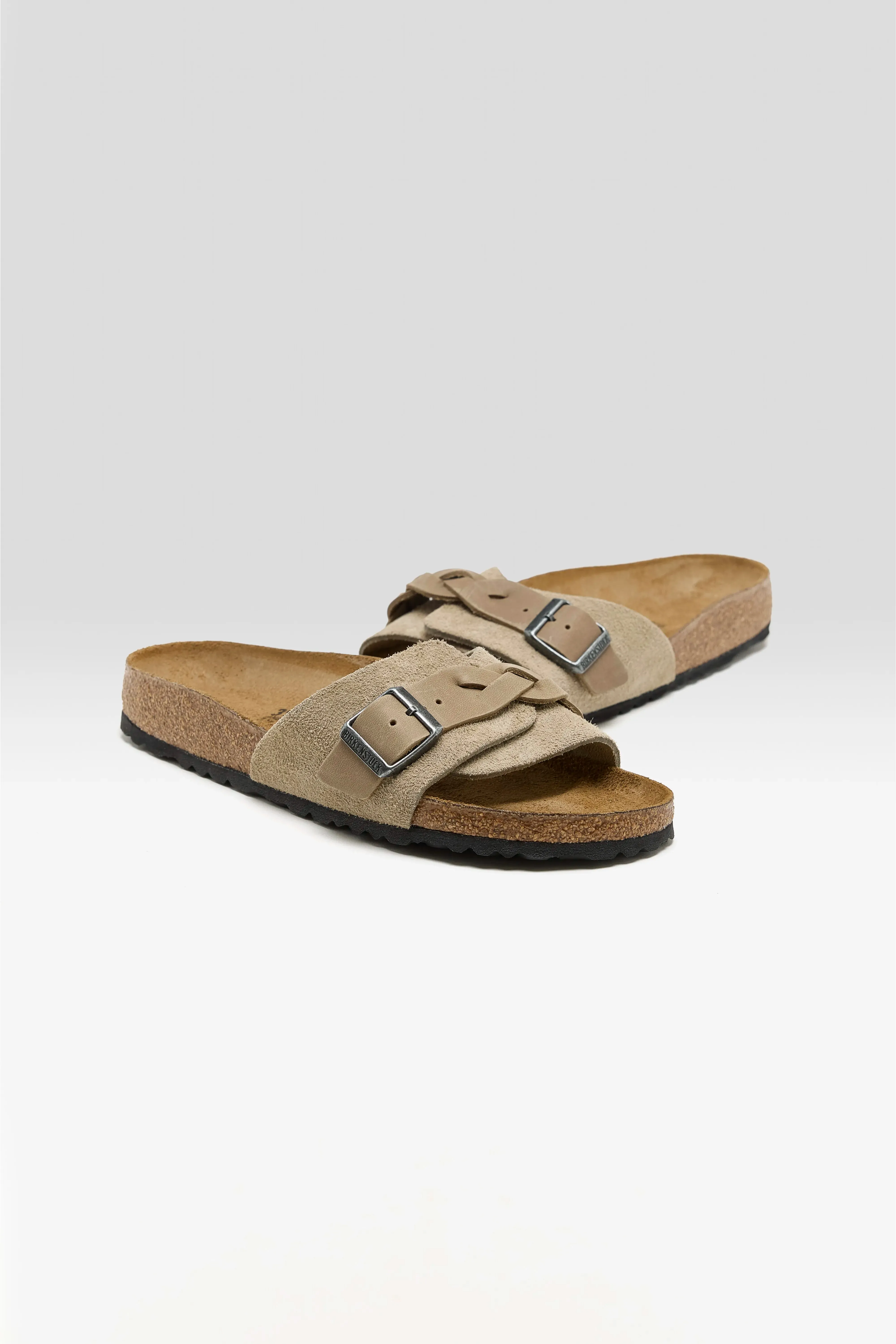 Oita Braided Suede for Women (251 / W / TAUPE)