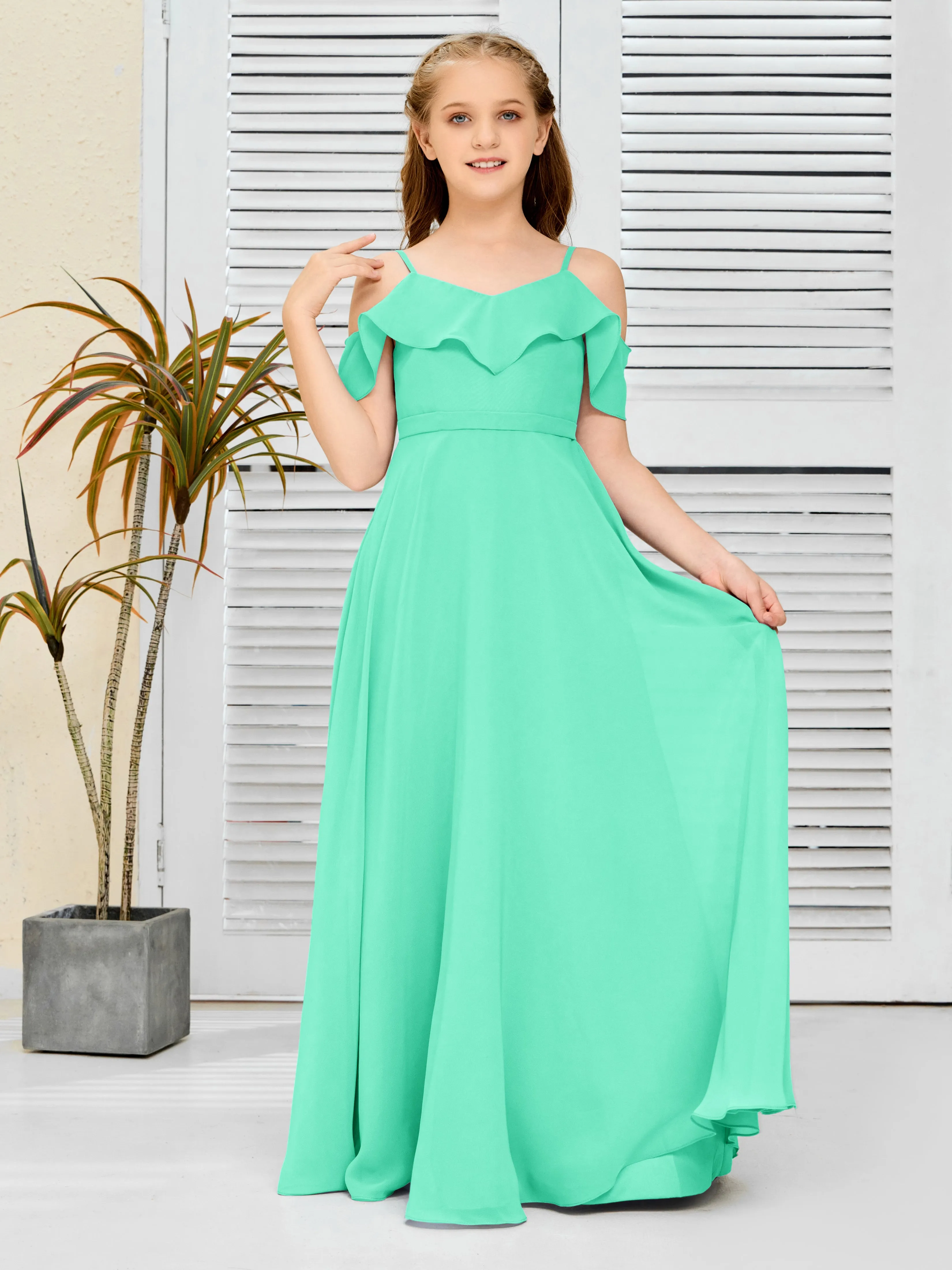Refined Chiffon Junior Bridesmaid Dress With Wavy Neckline