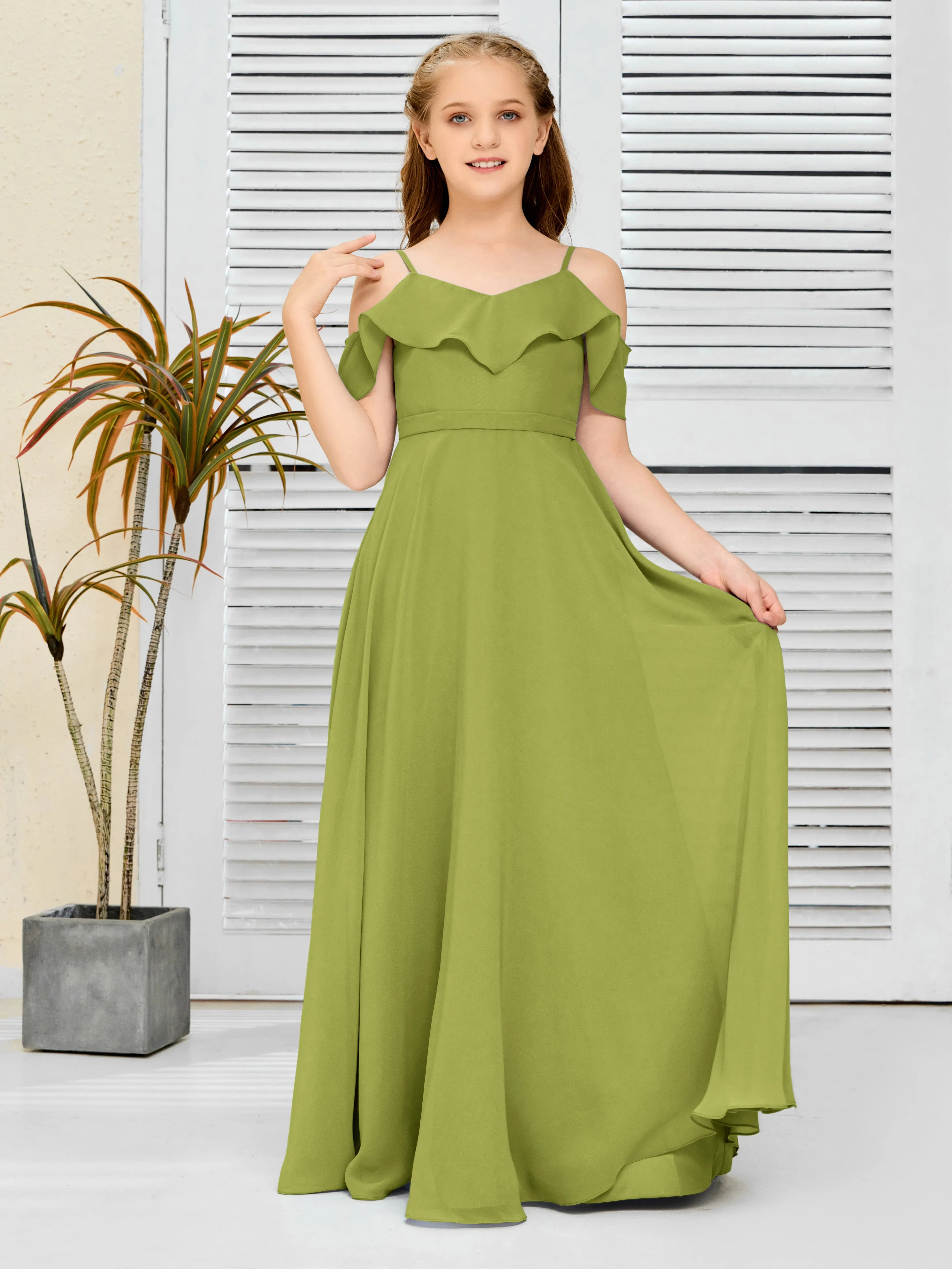 Refined Chiffon Junior Bridesmaid Dress With Wavy Neckline
