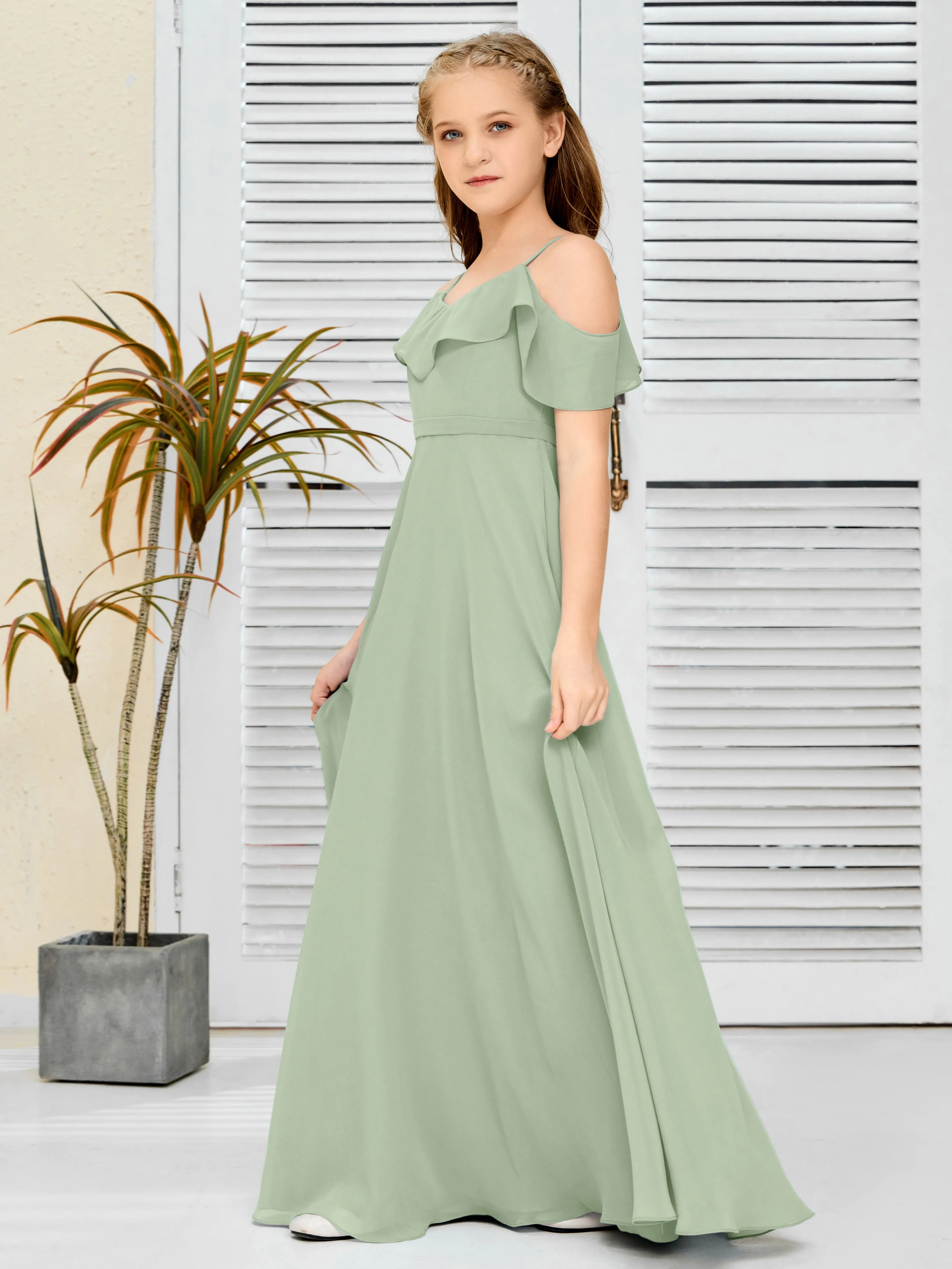 Refined Chiffon Junior Bridesmaid Dress With Wavy Neckline