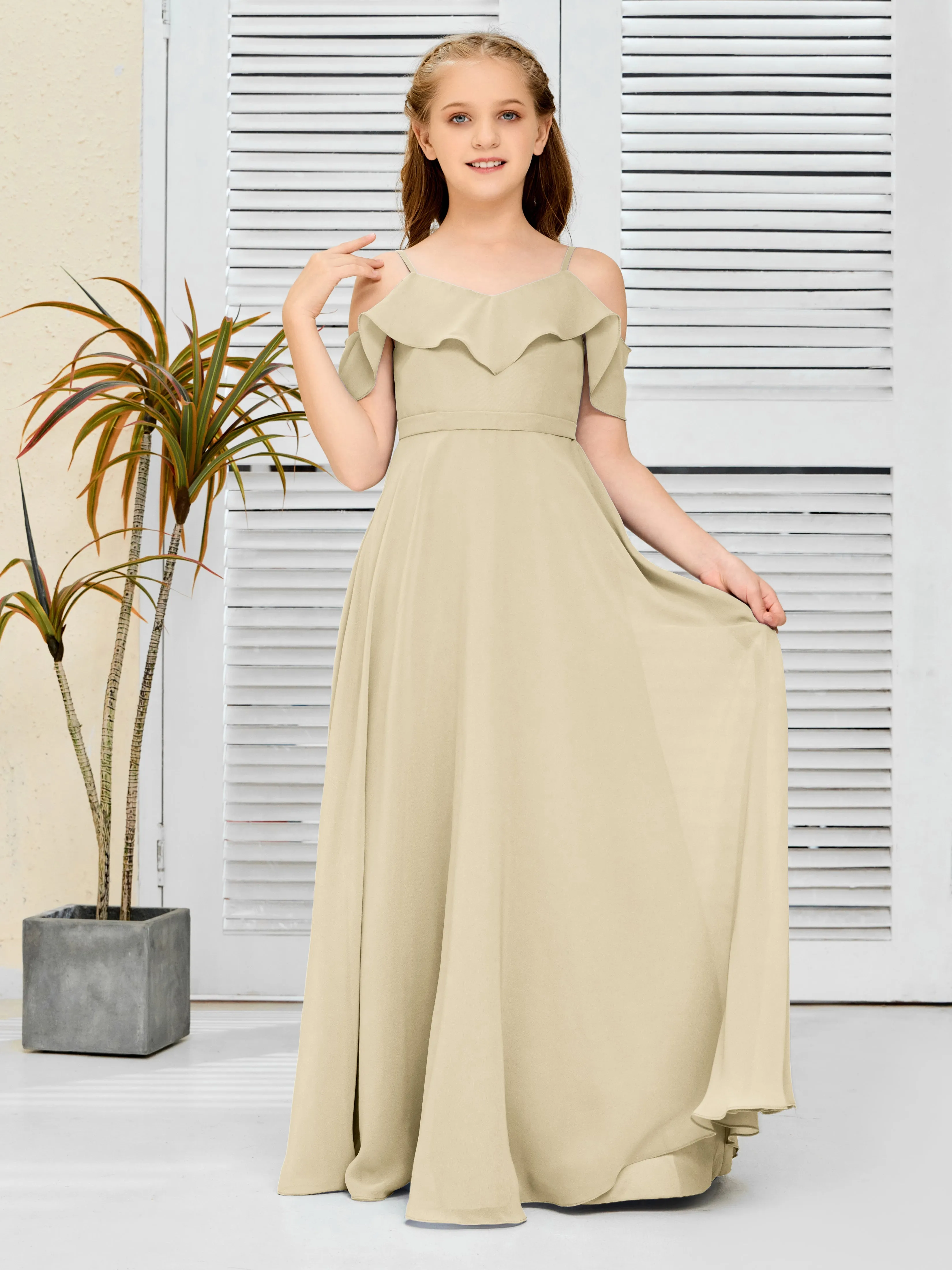 Refined Chiffon Junior Bridesmaid Dress With Wavy Neckline