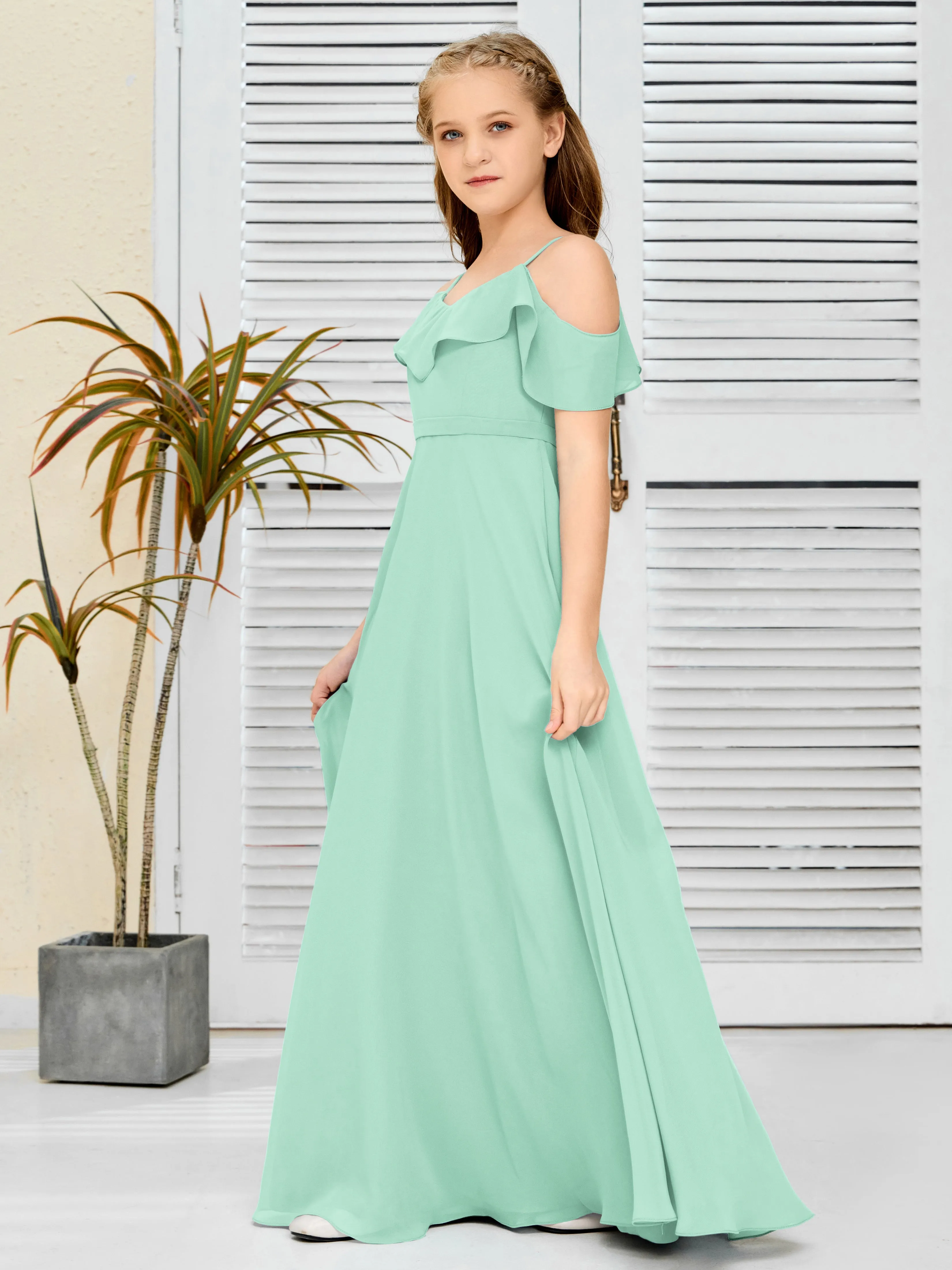 Refined Chiffon Junior Bridesmaid Dress With Wavy Neckline