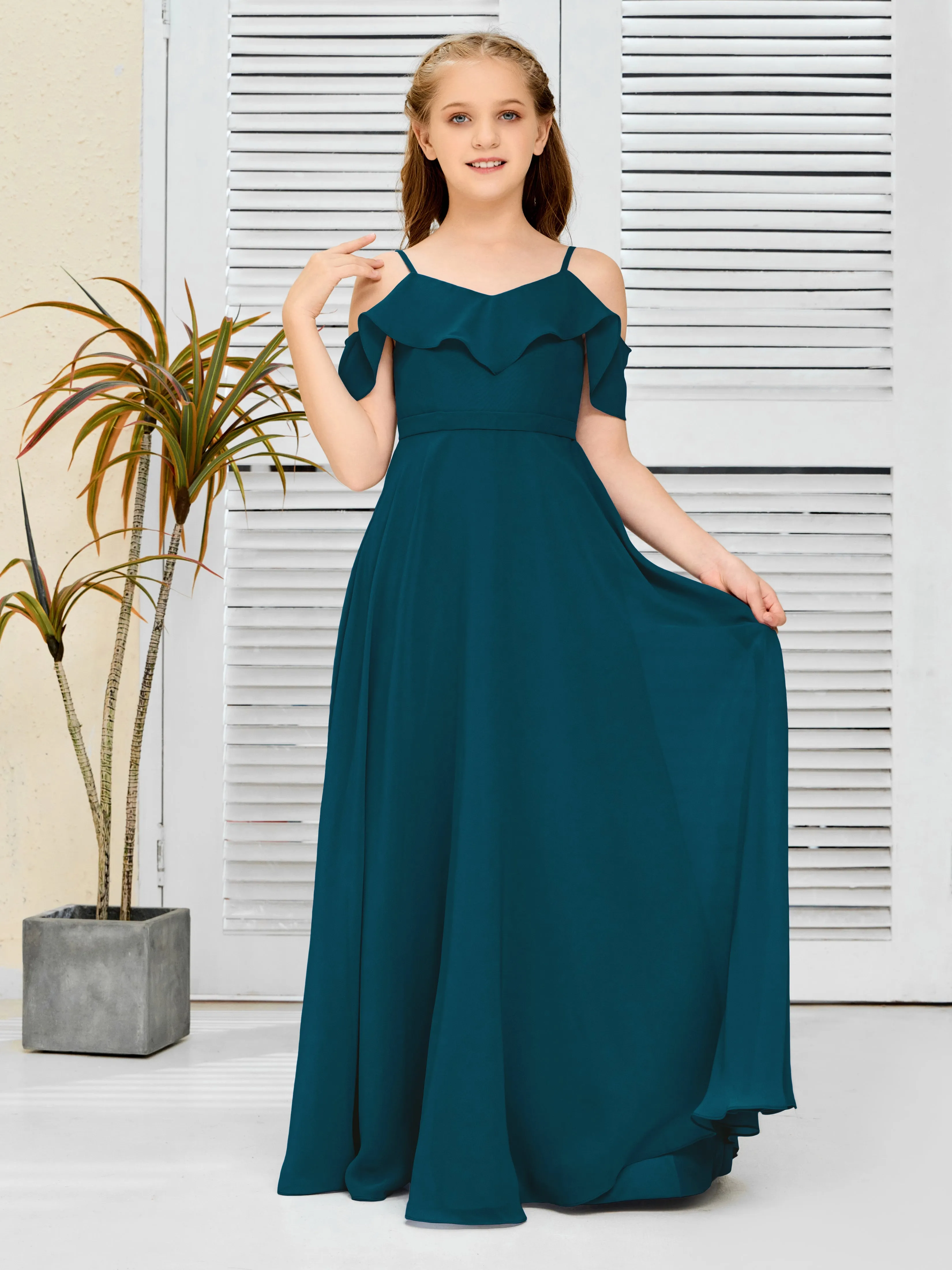 Refined Chiffon Junior Bridesmaid Dress With Wavy Neckline