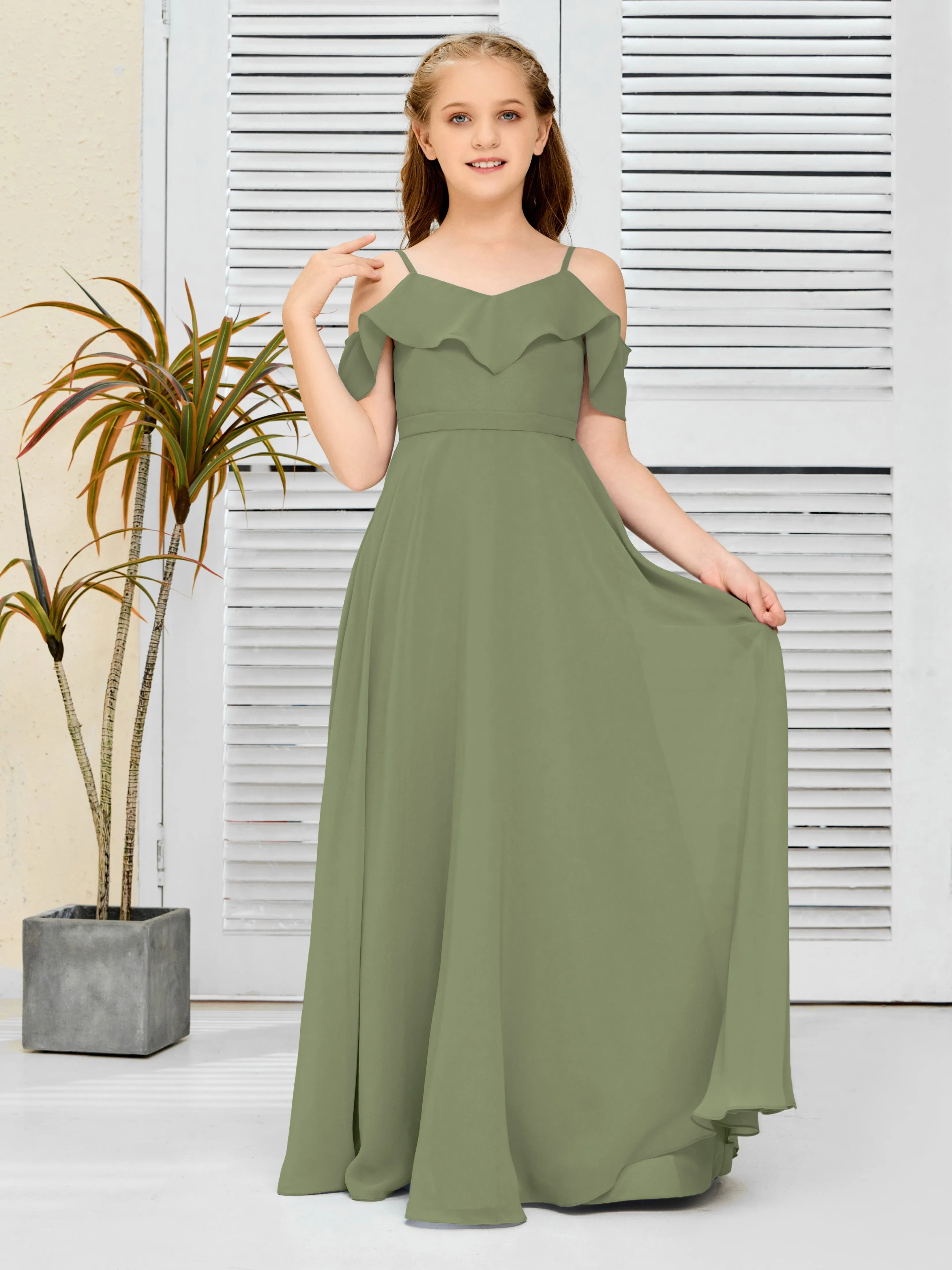 Refined Chiffon Junior Bridesmaid Dress With Wavy Neckline