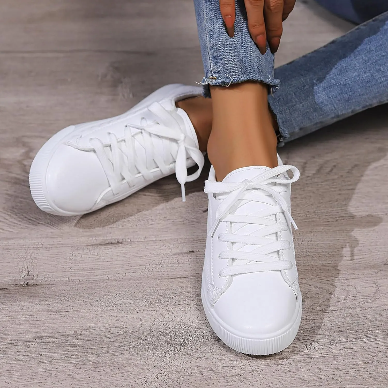 Slip on Walking Shoes Women Dressy PU Leather Non Slip Low Top Running Shoes Breathable Gym Workout Shoes Lightweight Fashion Sneakers