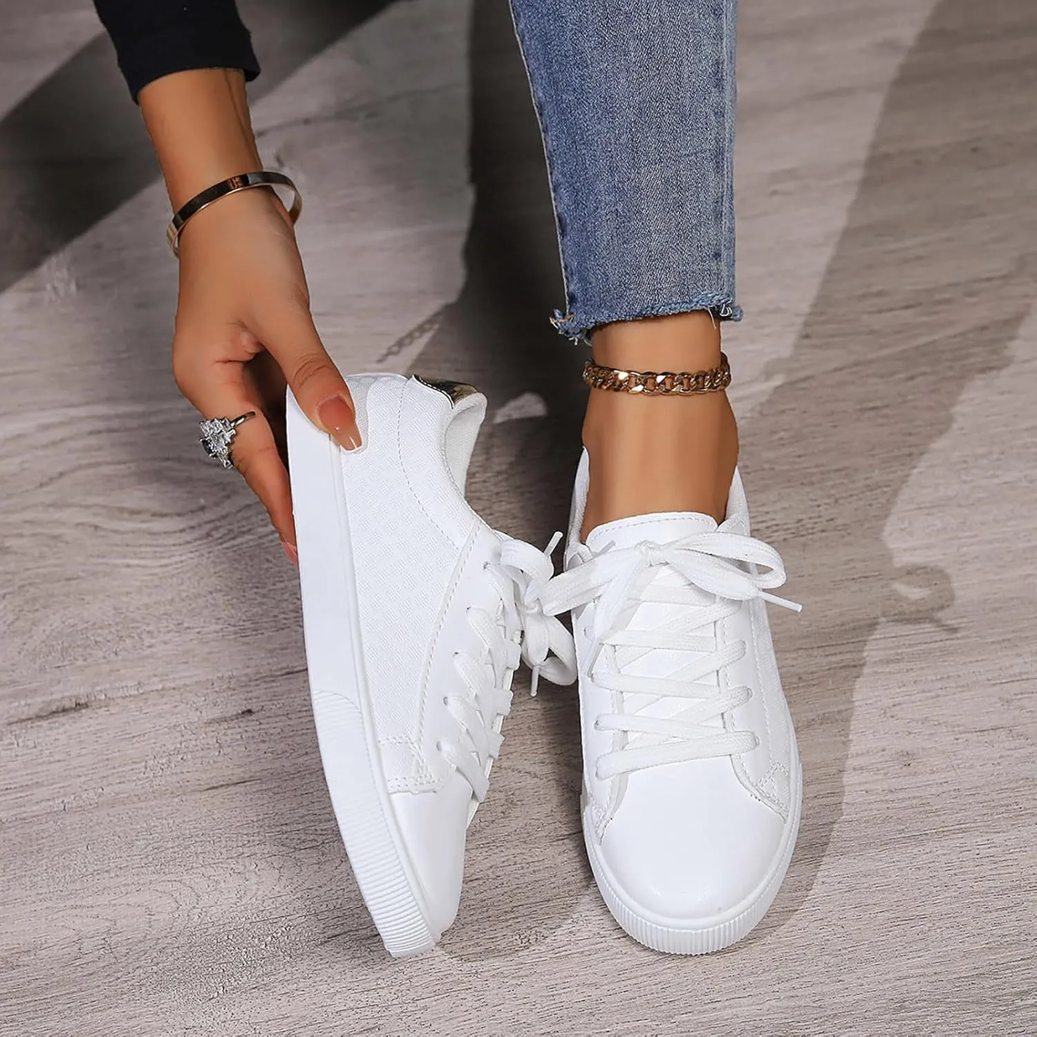 Slip on Walking Shoes Women Dressy PU Leather Non Slip Low Top Running Shoes Breathable Gym Workout Shoes Lightweight Fashion Sneakers