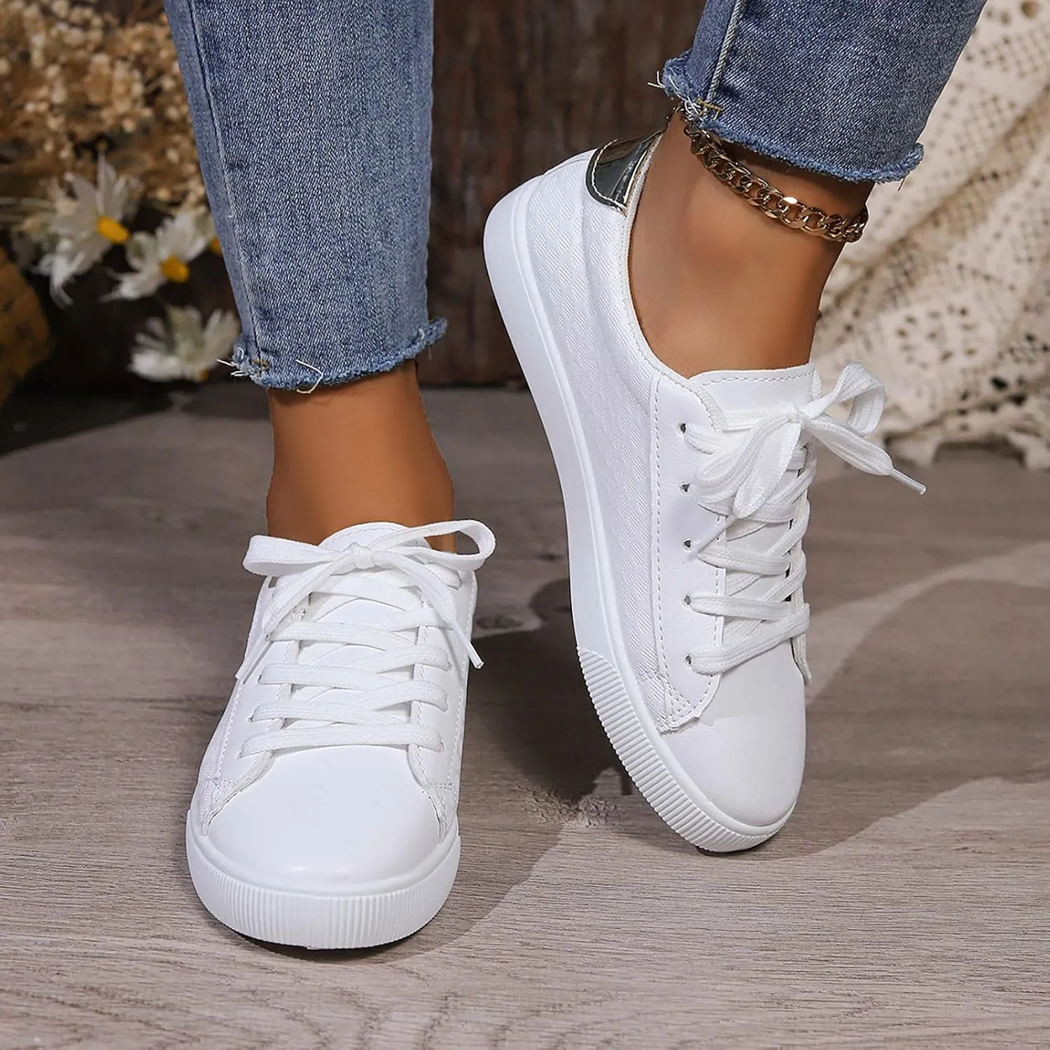 Slip on Walking Shoes Women Dressy PU Leather Non Slip Low Top Running Shoes Breathable Gym Workout Shoes Lightweight Fashion Sneakers