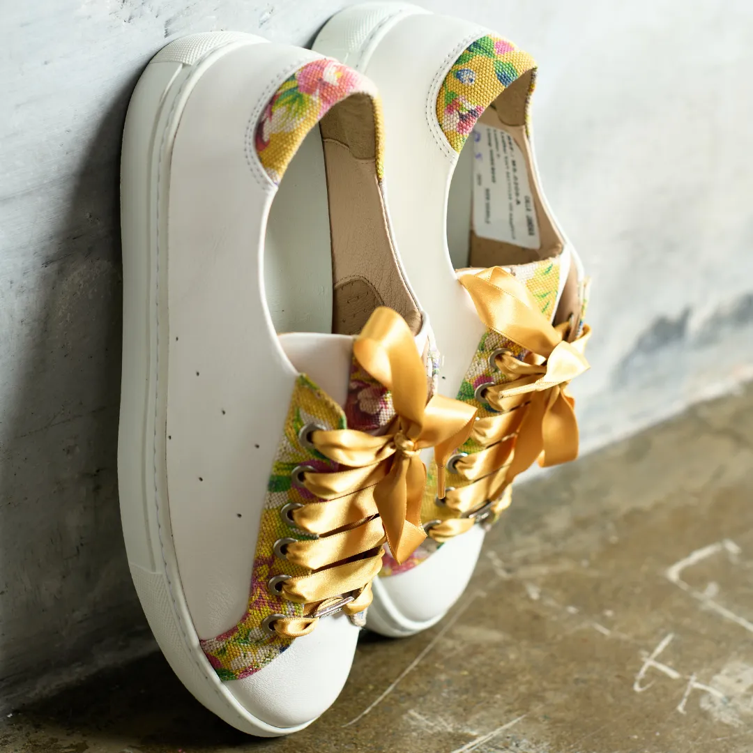 Star - Floral Yellow