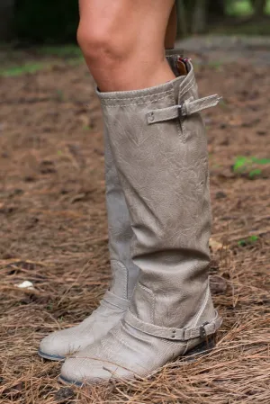 The Cassidy Boot, Beige