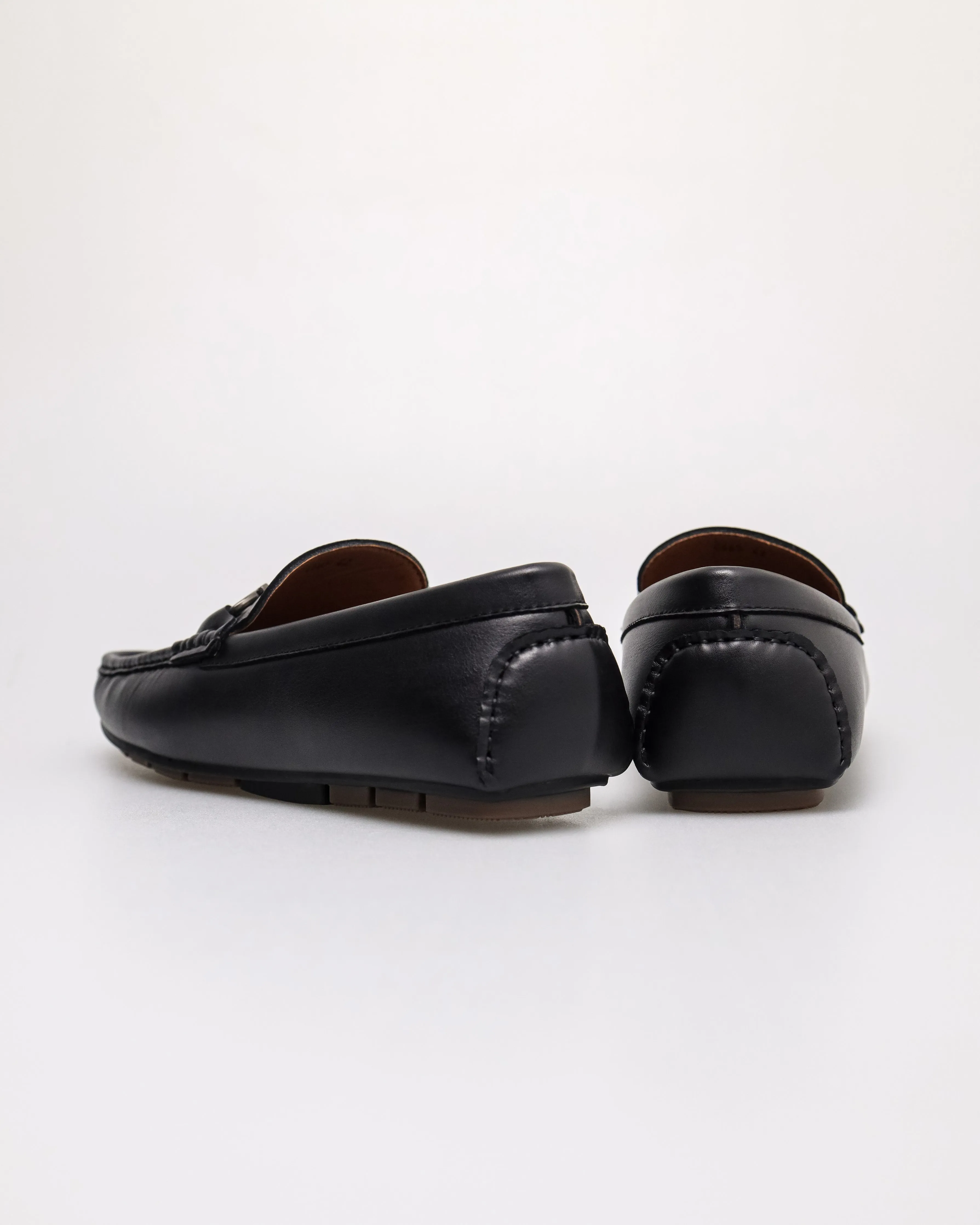 Tomaz C665 Men's Buckle Plate Moccasins
