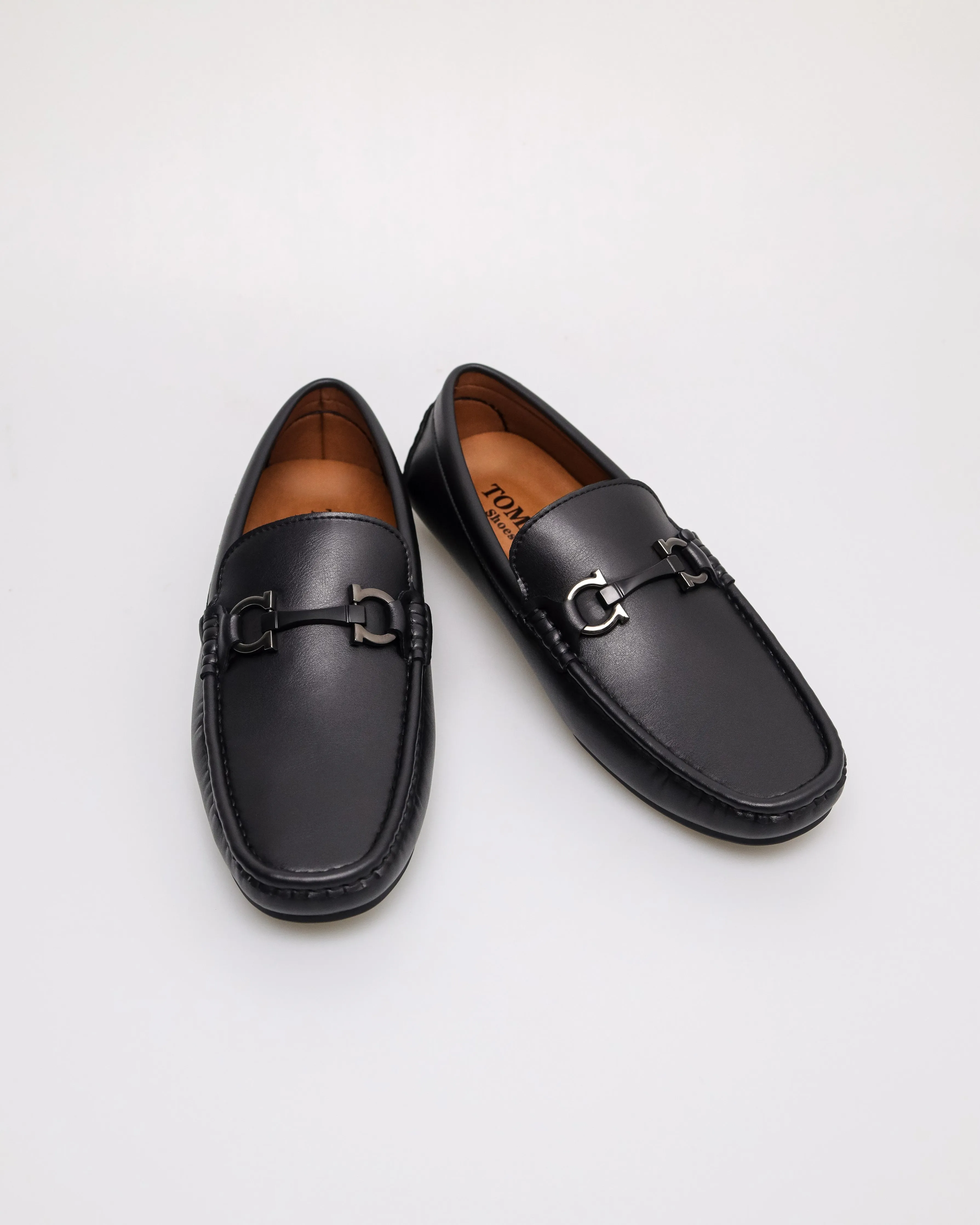 Tomaz C665 Men's Buckle Plate Moccasins