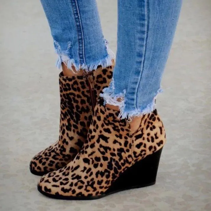 Women side v cutout slip on wedge booties