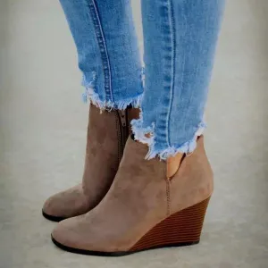Women side v cutout slip on wedge booties