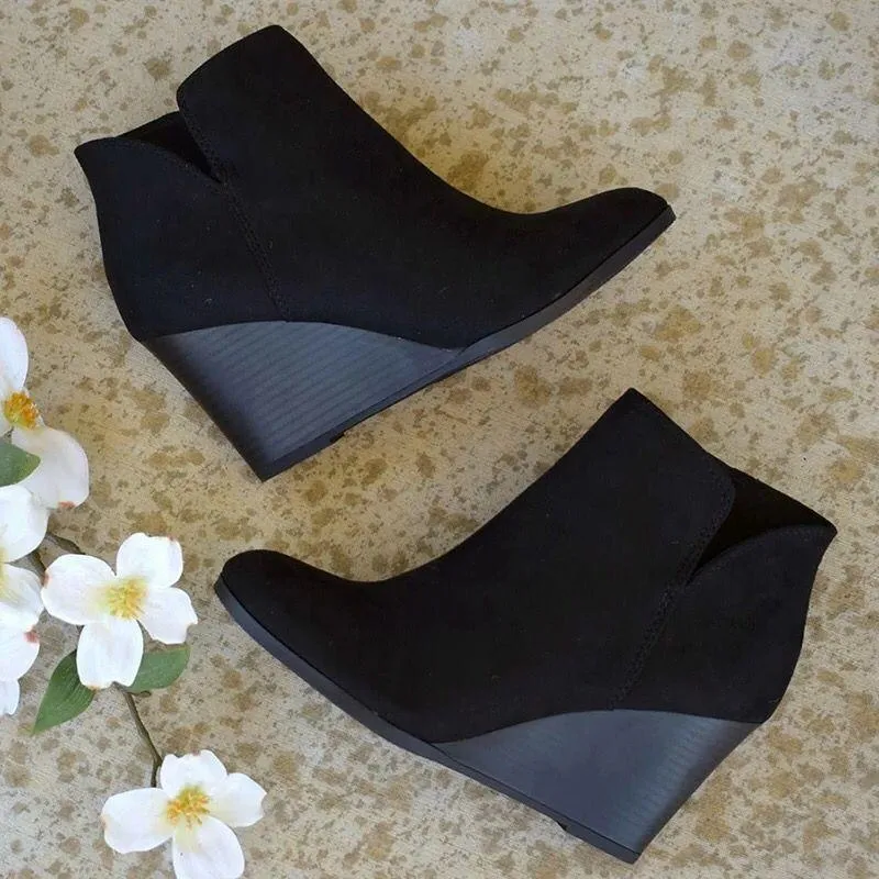 Women side v cutout slip on wedge booties
