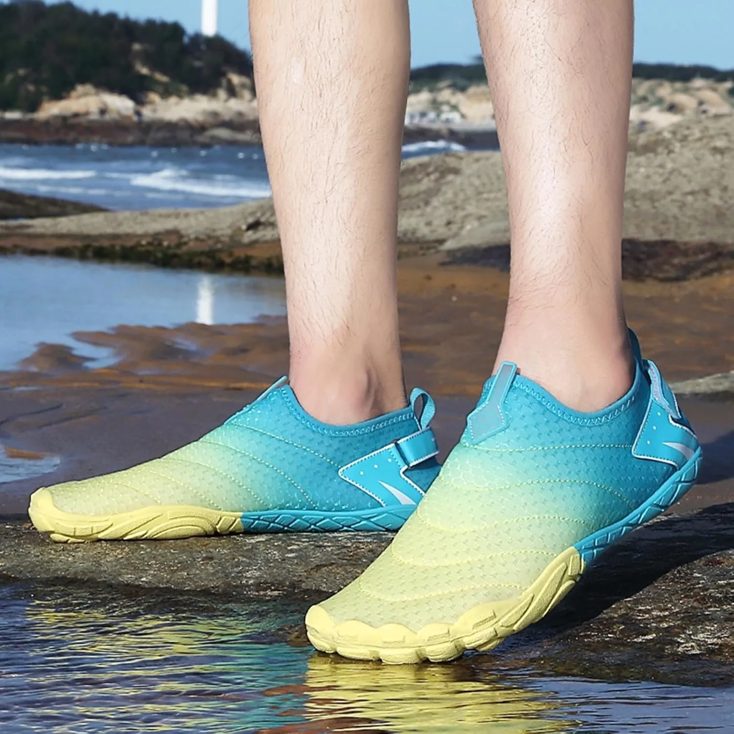 Womens Walking Shoes Slip on Dressy Knitted Non Slip Vintage Wide Running Shoes Breathable Mesh Sports Workout Tennis Shoes Lightweight Fashion Sneakers
