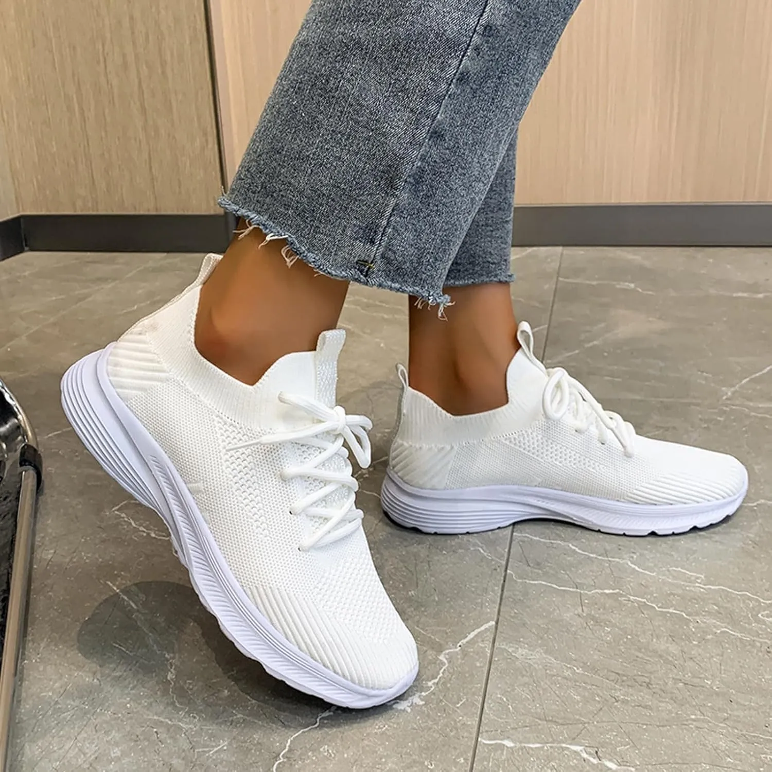 Womens Walking Shoes Slip on Memory Foam Non Slip Comfortable Running Shoes Breathable Mesh Sports Workout Tennis Shoes Fashion Lace Up Sneakers